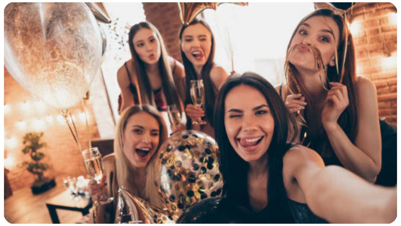 New Year Party Women Safety Tips